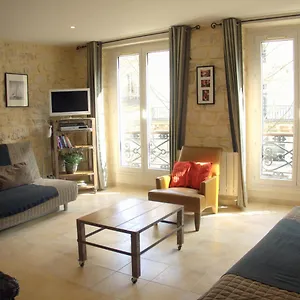 Apartamento Clair Et Lumineux Au Centre De, París
